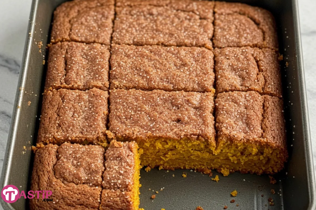 Pumpkin Snickerdoodle Snack Cake