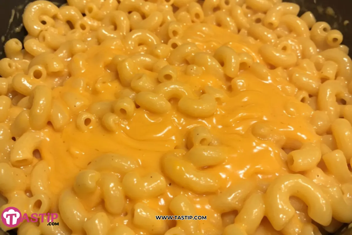 Crockpot Velveeta Mac and Cheese
